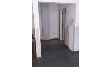 VENDO LOCAL COMERCIAL POR AV URUGUAY (POSADAS-MISIONES)