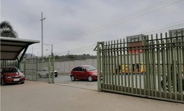 VA PERIMETRAL alquilo bodega de 10.000m2