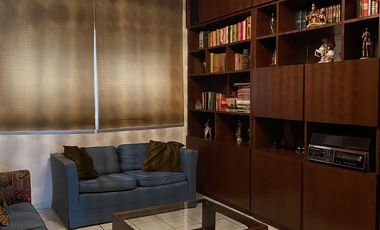 HERMOSA CASA O TERRENO EN LA COLONIA ROMA SUR CON CUATRO RECÁMARAS