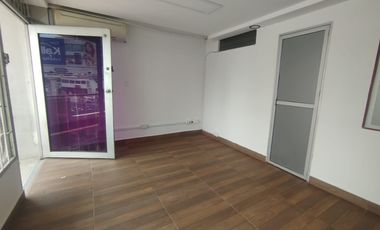 oficina en arriendo en granada. Cod A114900