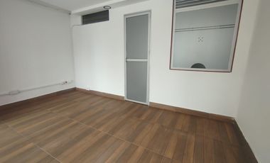 oficina en arriendo en granada. Cod A114900