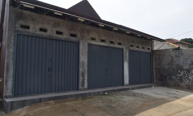 di kontrakan ruko 1 lantai lingkungan ramai