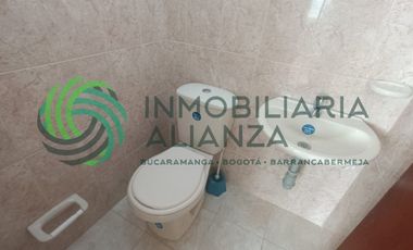 oficina en arriendo en bolivar. Cod A14842
