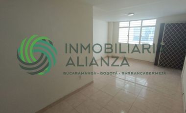 oficina en arriendo en bolivar. Cod A14842