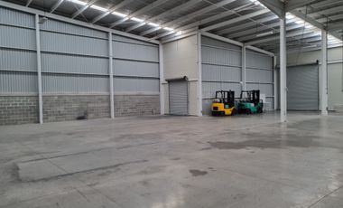 RENTA DE BODEGA 700 M CERCA DEL PARQUE INDUSTRIAL QUERETARO