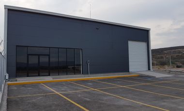 RENTA DE BODEGA 700 M CERCA DEL PARQUE INDUSTRIAL QUERETARO