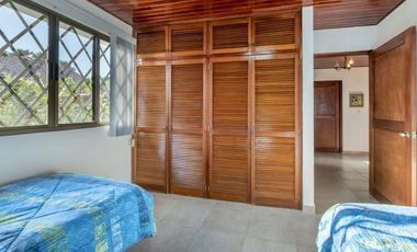 SE VENDE CASA FRENTE A LA PLAYA EN FARALLON $1,100,000