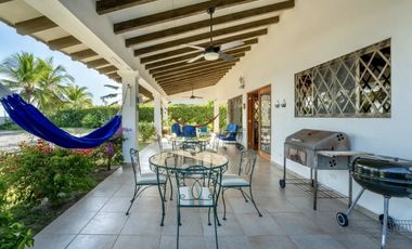 SE VENDE CASA FRENTE A LA PLAYA EN FARALLON $1,100,000