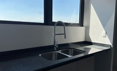 Renta departamento THE OAKS Bosque real