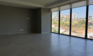 Renta departamento THE OAKS Bosque real
