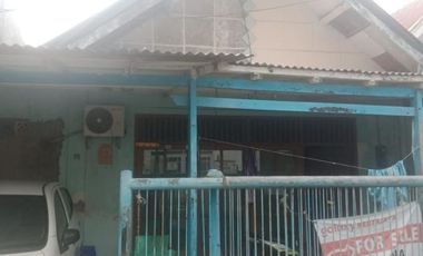 Rumah Di Pucang Anom Surabaya