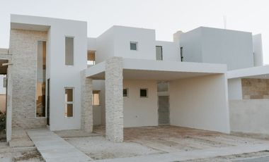 Casa en Venta en Mérida, Privada Nadira, Conkal (19)