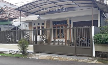 Rumah dijual di Taman Sakura Indah, Sukahaji, Babakan Ciparay, Kota Bandung, Jawa Barat