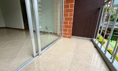 apartamento en arriendo en camino verde. Cod A776861