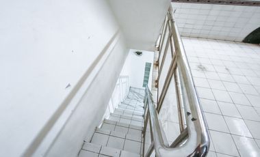 Rumah Luas 3 Kamar 15 menit ke Pintu Tol Cibadak 2 Hadap Timur J-44005