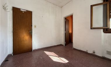 REPUBLICA DE PORTUGAL 2950, e/Santiago y Asunción