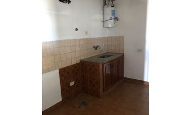 REPUBLICA DE PORTUGAL 2950, e/Santiago y Asunción