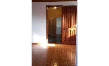 REPUBLICA DE PORTUGAL 2950, e/Santiago y Asunción