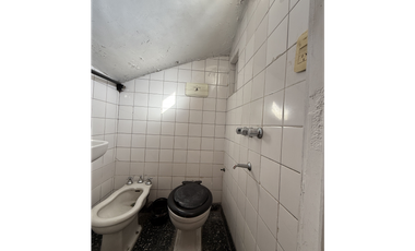 REPUBLICA DE PORTUGAL 2950, e/Santiago y Asunción