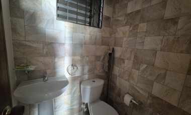 local en arriendo en cabecera del llano. Cod A125101