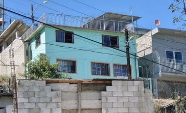 Se vende casa de 3 recámaras en col. Llamas Amaya, Tijuana