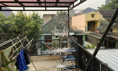 Rumah 2 Lantai Asri Sejuk Siap Huni Sayap Citeureup Cimahi Utara