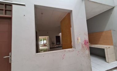 Disewakan Rumah Nusaloka Blok F BSD City Tangerang Lokasi Strategis Murah 3 Kamar Tidur