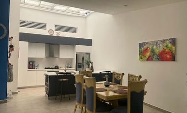 VENTA de CASAS en PEREIRA