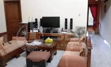 Turun Harga 2,5M>1,55M Rumah Cantik Stretagis dkt UGM jl Kaliurang km 6,5
