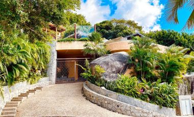 Lujosa casa en venta en Acapulco