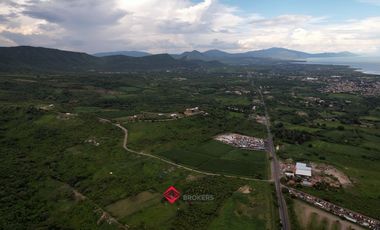 Terreno con vista  panorámica a Laguna de Chapala ideal p/ desarrollo exitoso!