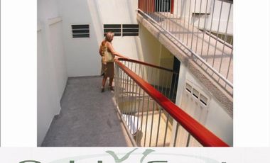 casalote en venta en diagonal santander. Cod V1192