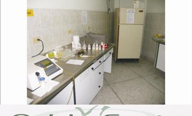 casalote en venta en diagonal santander. Cod V1192