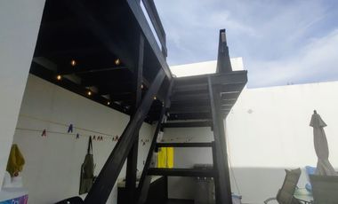 Casa en venta con alberca y acabados residenciales Col. Carranza, Boca del Río