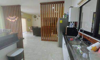 Casa en venta con alberca y acabados residenciales Col. Carranza, Boca del Río