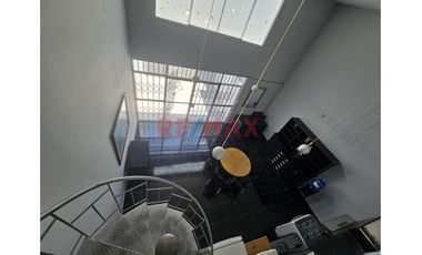 Alquiler Dúplex Tipo Loft Urb. San Isidro: Diseño, Doble Altura Y Ubicación Inmejorable