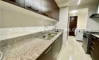 Se vende apartamento en Condado del Rey