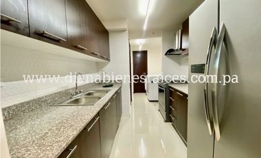 Se vende apartamento en Condado del Rey