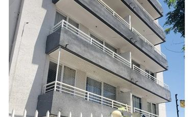 Departamento en venta de 1D + 1B + 1E +1 B en Conchalí