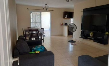 ALQUILER CASA LA ARBOLEDA DE LA CHORRERA