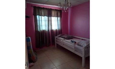ALQUILER CASA LA ARBOLEDA DE LA CHORRERA