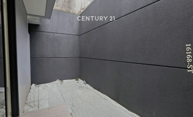 Disewakan Rumah Posisi Hook Di Kebayoran Bintaro