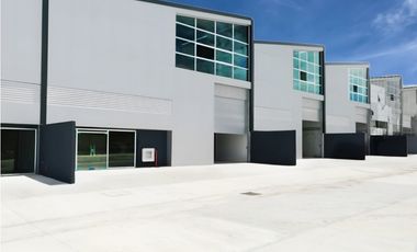 SE VENDE BODEGA EN EN MILLA 8