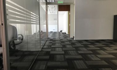 Oficina en alquiler -Edificio Puerto Leon