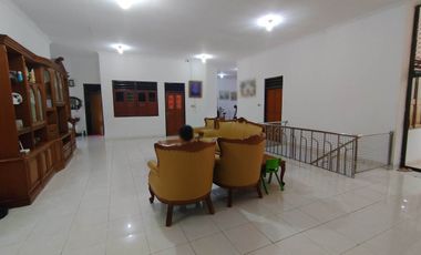 Rumah Jl Ahmad Dahlan, Matraman