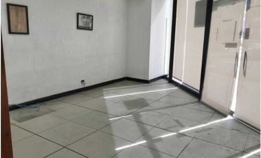 Se Alquila Local Planta Baja  en Marbella