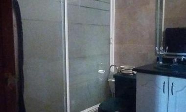 Vendo Casa  en el Mejor Sector Comercial de La Floresta No Patrimoniada