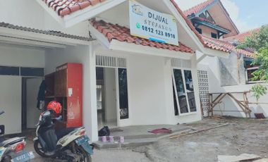 DIJUAL RUMAH PINGGIR JALAN DI CAKUNG - JAKARTA TIMUR