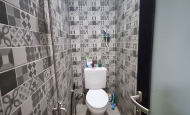 Rumah Luas 3 KT 10 Menit ke Cinere Bellevue Mall Hadap Timur J-38848