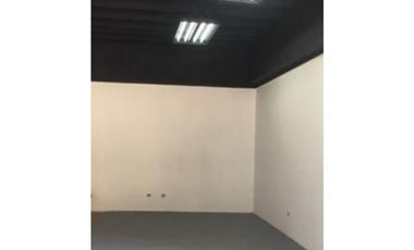 Se VENDE Local Comercial - Vía Venetto